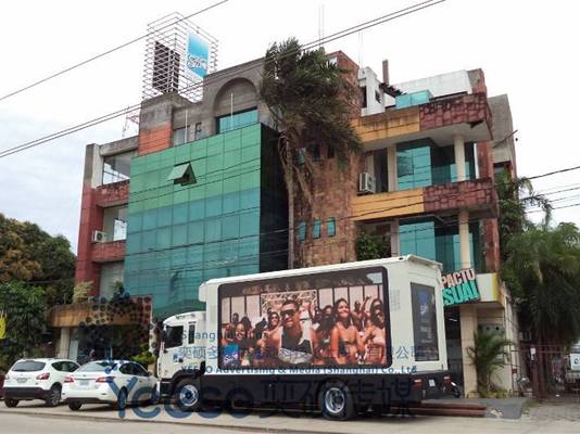 YES-V9 LED Screen Truck in Bolivia