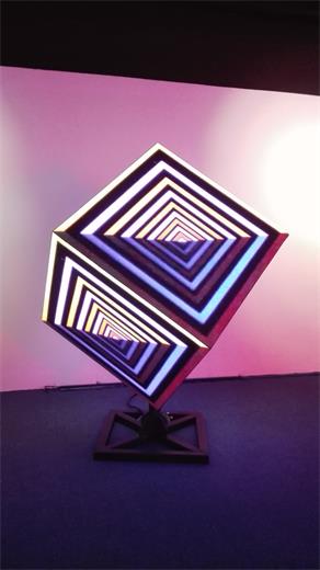 LED Cube